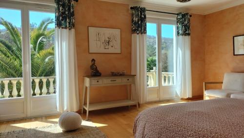 1 queen bed