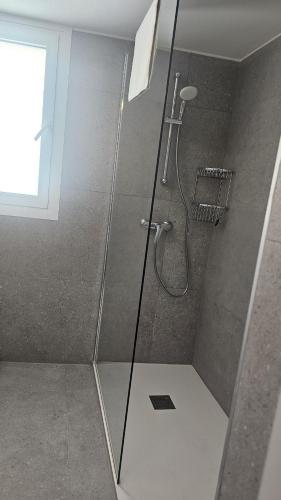 Apartment image 6