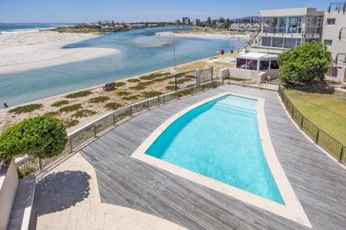 Lagoon Beach Luxury Apartments - image 5