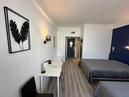 Hotel Chiffre - image 14