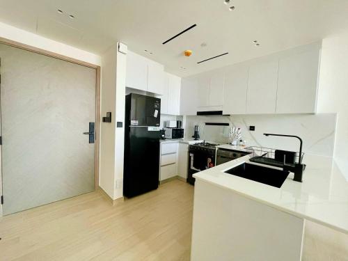 Jvc 1br Apartment Modern Comfort, Pool, Parking, Dubai (Foto 7)