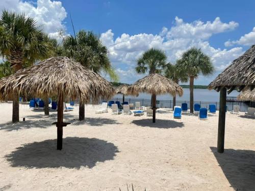 Amazing Villa near Disney at the Bahama Bay Resort villa - main image