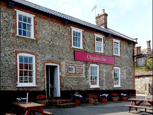 Restorāns, Country house holiday with a tennis court! in Binham