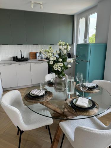 кухня, Studio 77 - nowoczesny apartament w Otwocku in Отвоцьк