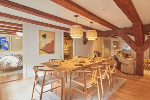 Warm 3BR Loft with Exposed Beams, Kodaň (fotografie 2)