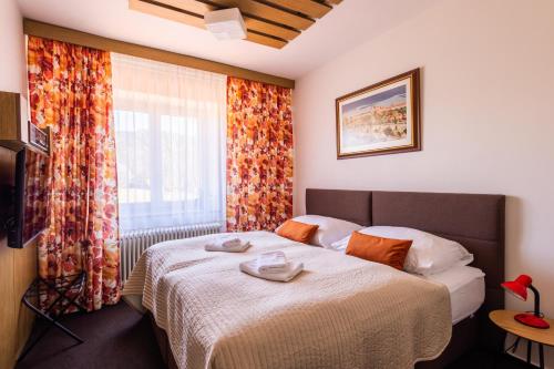 1 king bed