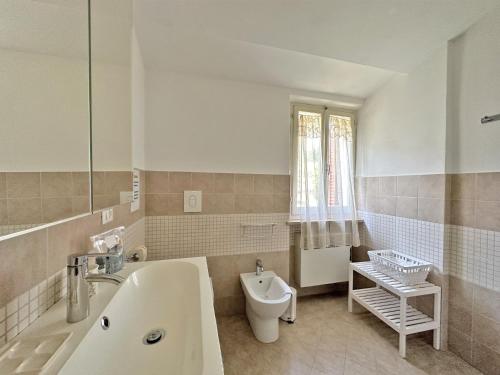 Three-Bedroom Villa image 10