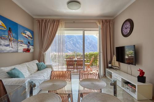 المنطقة المحيطة, MonteBay Apart with POOL in أوراهوفاك