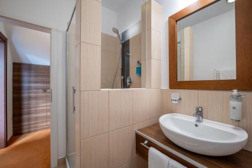 Hotel BELASSI - image 4