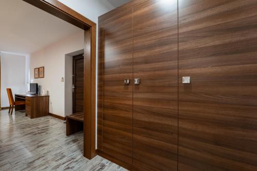 Hotel BELASSI - image 12