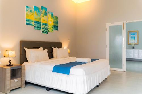 The Hawk's Nest Resort