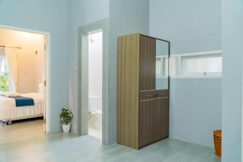 The Hawk's Nest Resort