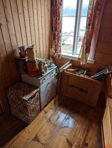 The queen path right from the house in Kinsarvik