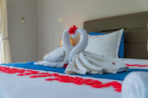 The Hawk's Nest Resort