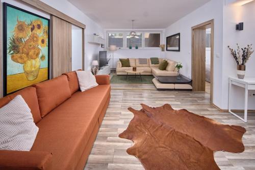 2 Bedrooms, 2 Bathrooms & Garden, Bratislava