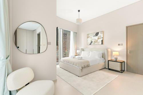 FIRST CLASS 2BR Luxurious Downtown Bliss, Dubai (foto 2)