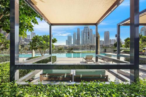 Burj View Luxury 2BR Apartment in Downtown Dubai - image 12