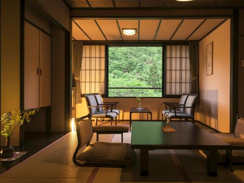 Japanese-Style Superior Room