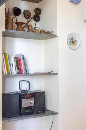 Quiet and Cozy home with Wi-Fi CASA PREARINO