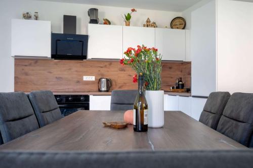 4 Bedroom Private House On The Hill, Ljubljana (photo 7)