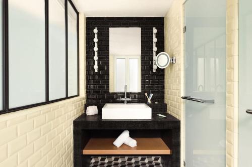 Terrass Hotel - image 7