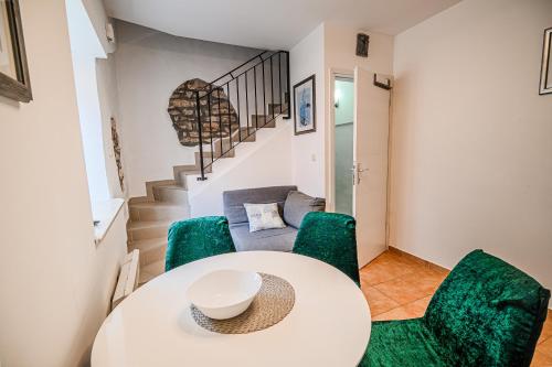 設施, Adriatic Stone House Hunič (Adriatic Stone House Hunic) in 烏馬格