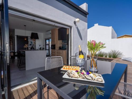 Wyposażenie, Studio 56 in Beachfront