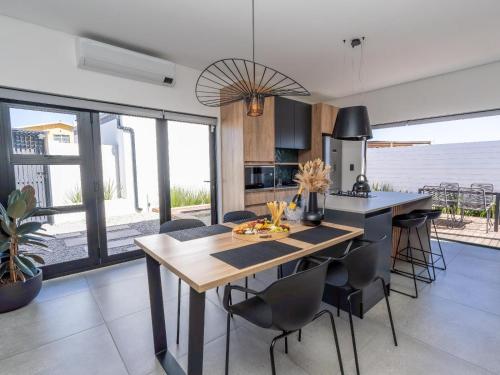 Wyposażenie, Studio 56 in Beachfront