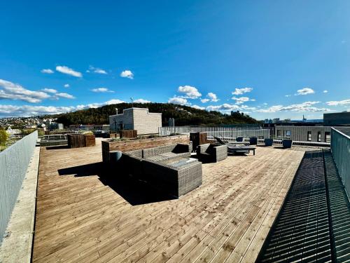 Central by Oslo S and Opera Balcony and Morning Sun, Oslo (photo 4)