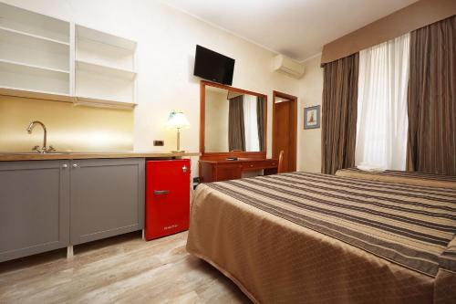 Hotel Rimini - image 12