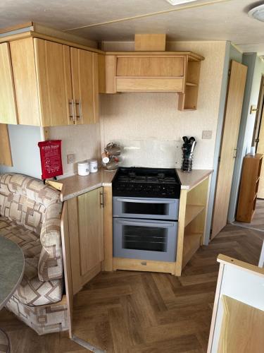 3 bedrooms, 6 beds