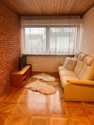 Shared lounge/TV area, Apartment I9I0 I MONTEURUNTERKUNFT in Buttelborn