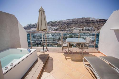 Servatur Casablanca Suites & Spa (Only Adults) - image 9