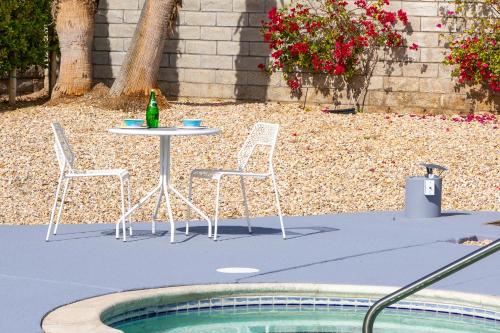 Lena's Hideaway - image 7