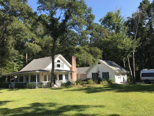 Holden Beach Hideaway, Shallotte