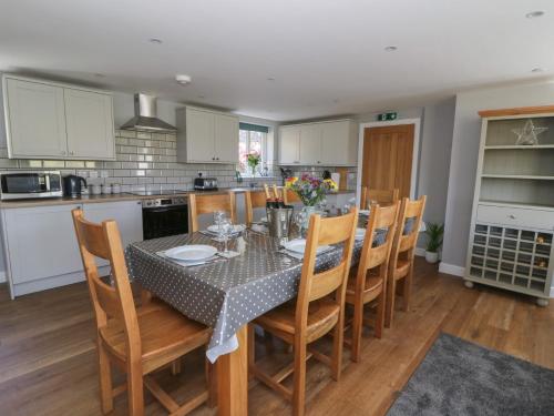 ทัศนียภาพภายนอกโรงแรม, Curtau in แลนดรินด็อด เวลส์