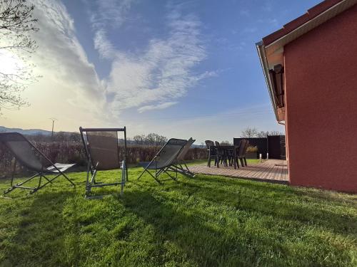 A környék, La Petite Maison in Ouches