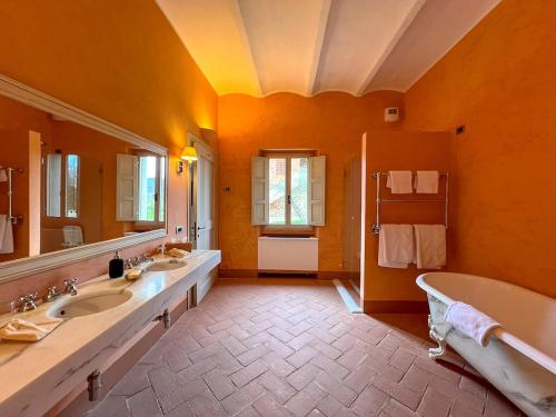Il Senatore - Chianti Villa & Pool in Фільіне Вальдарно