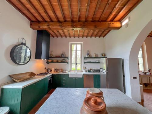 Il Senatore - Chianti Villa & Pool in Фільіне Вальдарно