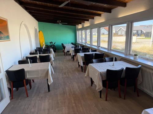Restaurant, VØ Drop Inn in Norre Vorupor