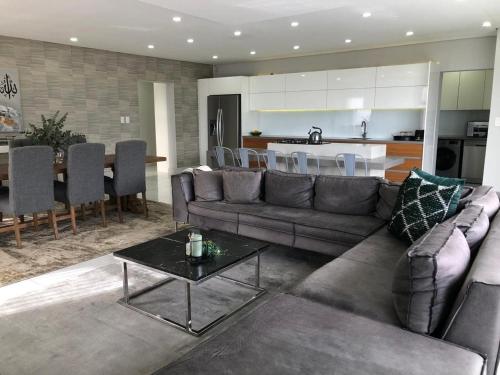 5th Avenue Towers 2nd Floor 5th Avenue Towers 2nd Floor