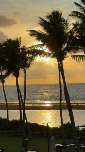 Porto Alto Resort - Vista Mar e Piscina 2 Quartos com Varanda ampla em L Porto Alto Resort - Vista Mar e Piscina 2 Quartos com Varanda ampla em L