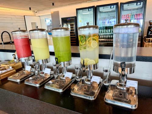 Porto Alto Resort - Vista Mar e Piscina 2 Quartos com Varanda ampla em L Porto Alto Resort - Vista Mar e Piscina 2 Quartos com Varanda ampla em L