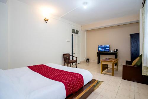 Superior Queen Room image 10