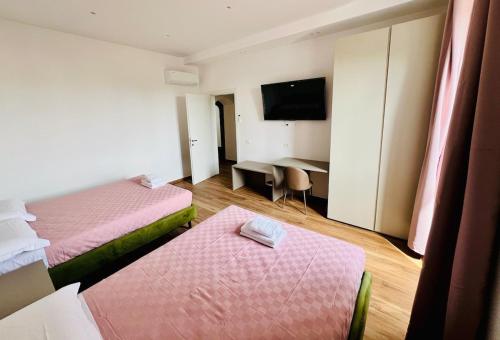 LP San Giovanni Apartment, Рим (фото 7)