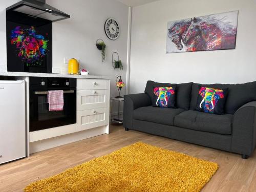 Chic Retreat Apartment Sleeping Two in Lugora
