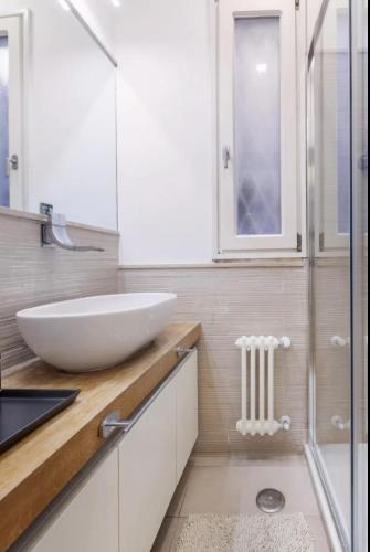 Campo dei Fiori modern apartment with terrace, Roma (foto 10)