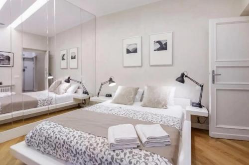 Campo dei Fiori modern apartment with terrace, Roma (foto 4)