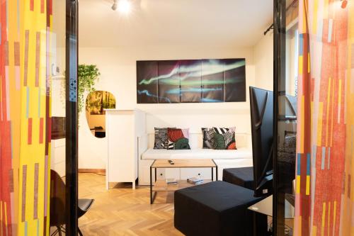 Great location & transport connections with all amenities 1-8 people FREE CONTINENTAL BREAKFAST WIFI COFFEE &TEA, Helsinki (Foto 4)