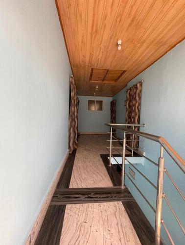 Shahdaar inn Shahdaar inn